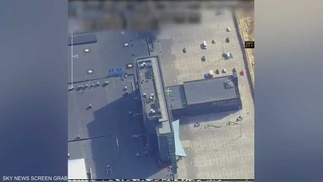 لحظة قصف مركز تجاري "خال من الناس" في كييف