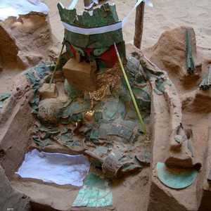 اكتشاف قبر لجرّاح عاش قبل ألف عام في البيرو