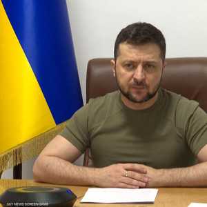 زيلنيسكي يتهم موسكو بالتهديد بهجمات نووية