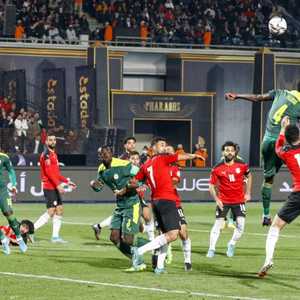 صورة من مباراة الذهاب بين مصر والسنغال