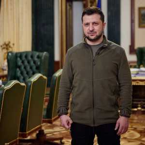 زيلينسكي "متحفظ" من التعهدات الروسية