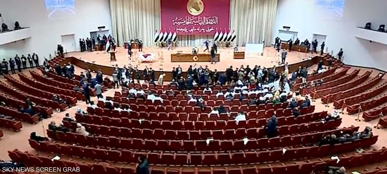 يستمر البرلمان العراقي في تأجيل جلسة انتخاب رئيس الجمهورية