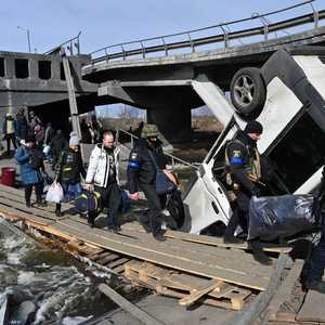 مدنيون يغادرون كييف وسط دمار هائل في المدينة..أرشيفية