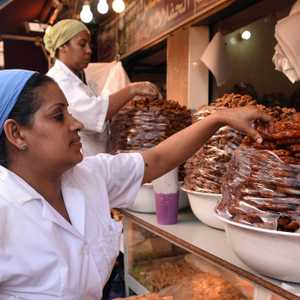 السلطات الصحية تكثف حملاتها خلال شهر رمضان