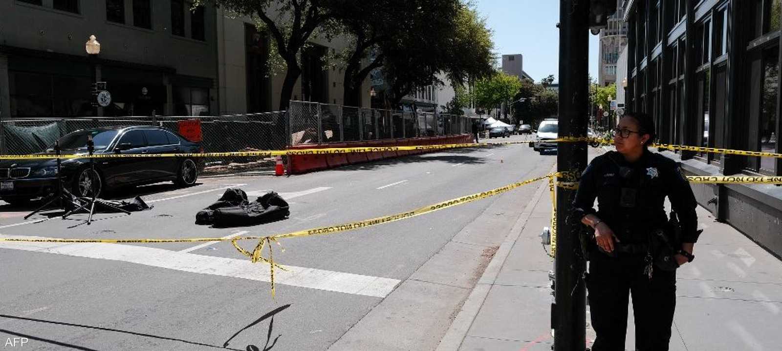 الشرطة أغلقت مكان الحادث.