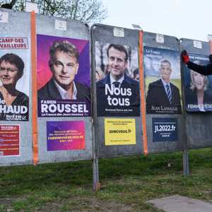 حملات دعائية للمرشحين بانتخابات الرئاسة الفرنسية