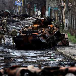 دبابات ومدرعات روسية معطوبة في بلدة بوتشا