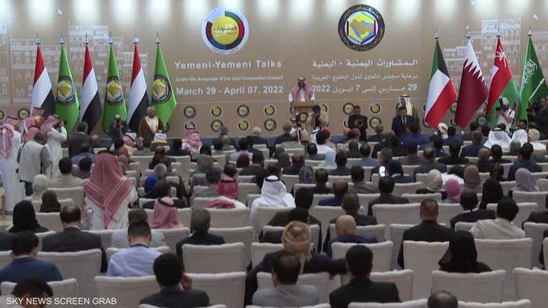 رئيس الوزراء اليمني: توافق على تعزيز مؤسسات الدولة
