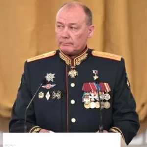 الجنرال ألكسندر دفورنيكوف