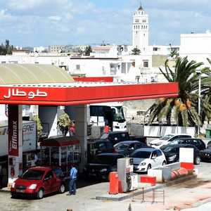 إحدى محطات التزود بالوقود في تونس.