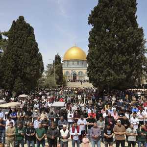 المواجهات اندلعت بعد أداء صلاة الفجر.