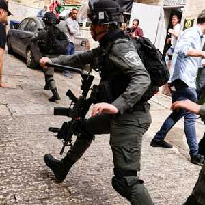 الجيش الإسرائيلي يعتدي على شاب فلسطني بالبلدة القديمة بالقدس