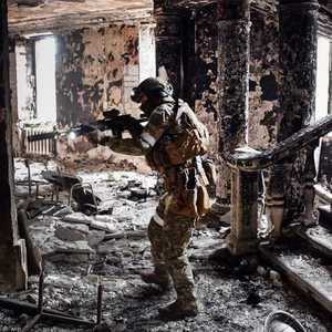 جندي روسي في ماريوبول