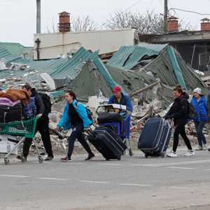مدنيون يحاولون مغادرة مدينة ماريوبول المحاصرة