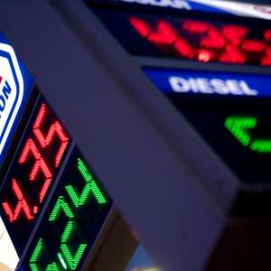 زادت العقود الآجلة لخام برنت 1.4 دولارات