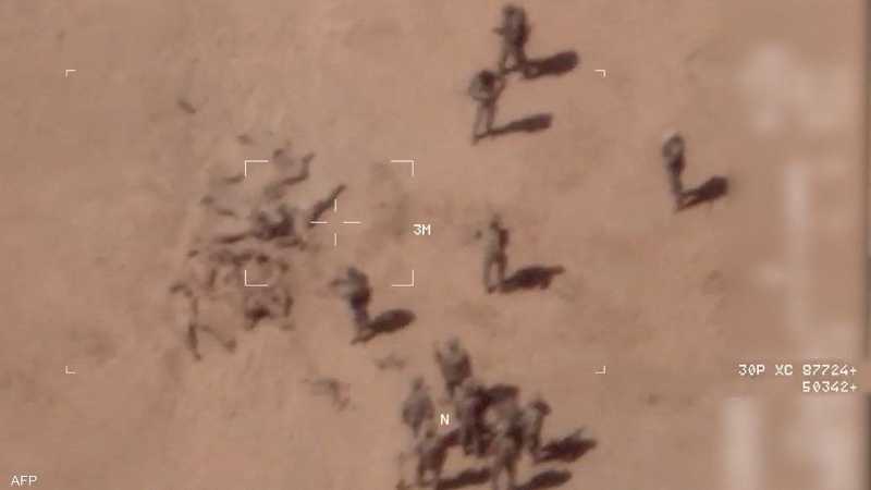 فرنسا: مرتزقة روس يدفنون جثثا قرب قاعدة غوسي