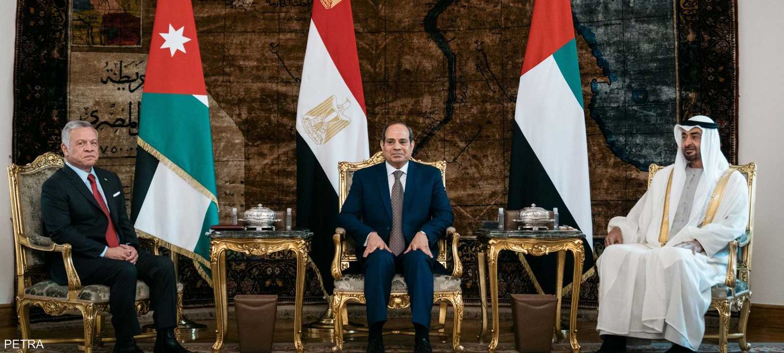 السيسي مستقبلا عاهل الأردن وولي عهد أبوظبي