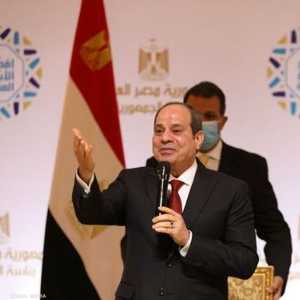 الرئيس المصري عبد الفتاح السيسي خلال إفطار الأسرة المصرية.