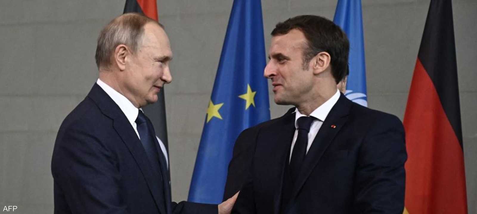 حرص الرئيس الروسي على تقديم التهنئة بالفوز لنظيره الفرنسي