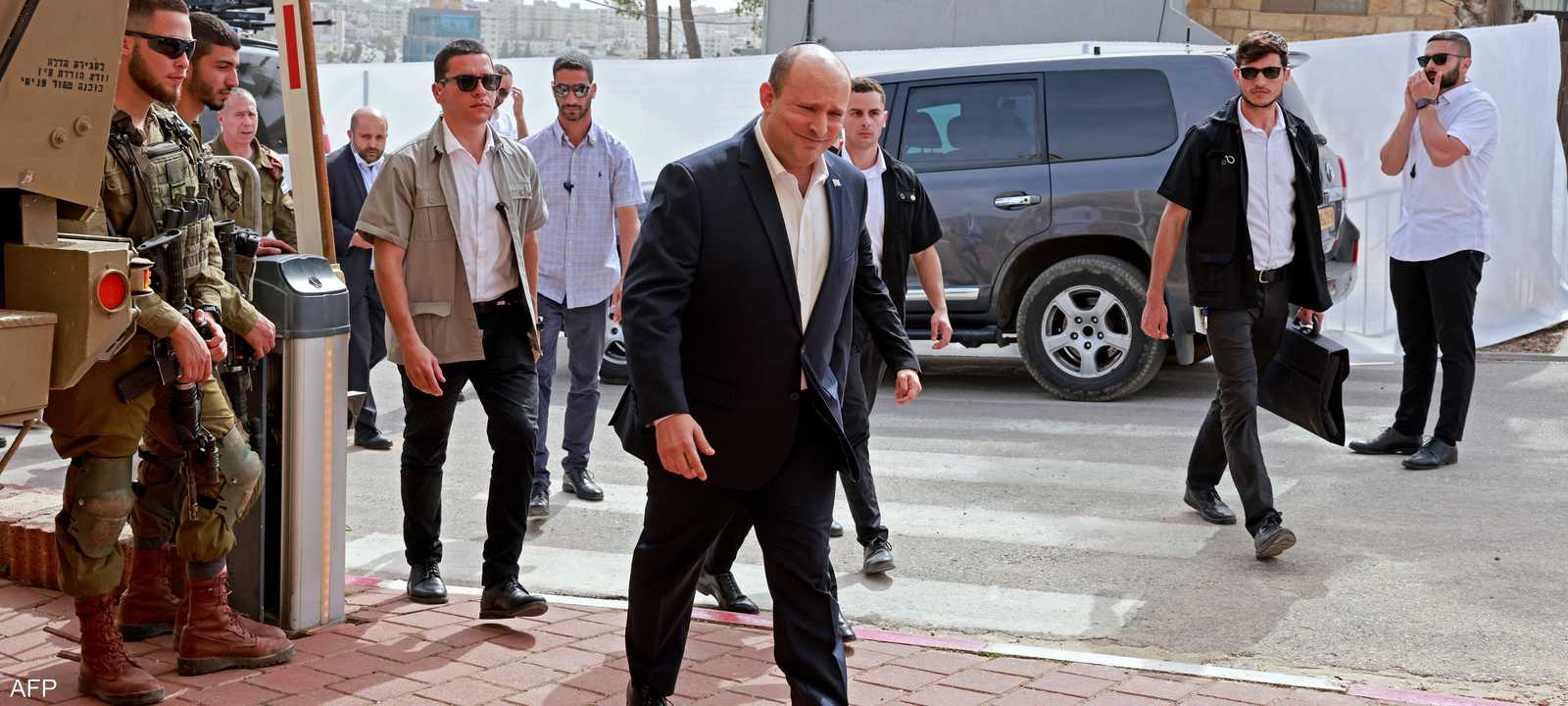 جرى تشديد الحراسة على عائلة نفتالي بينيت.