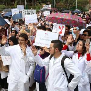 المغاربة العائدون من أوكرانيا يطالبون بدمجهم بجامعات المملك