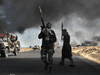 تدفق السلاح إلى ليبيا يهدد أمن الدول المجاورة