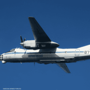 طائرة روسية من طراز أنتونوف 30