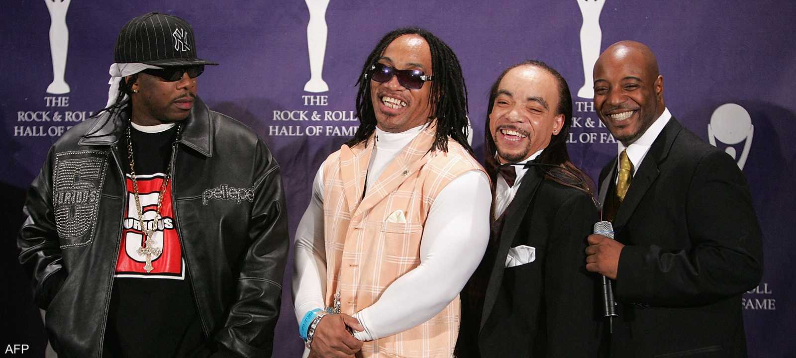 مغني الراب القاتل - الثاني من اليمين