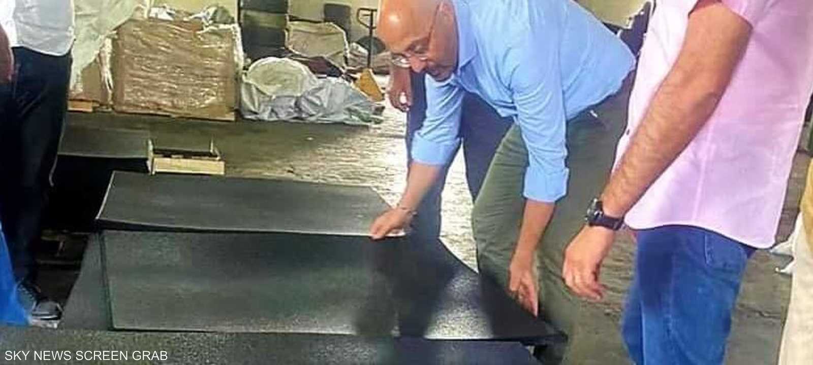 ناصر ياسين أشاد بتجارب بعض المعامل لإعادة تدوير الإطارات