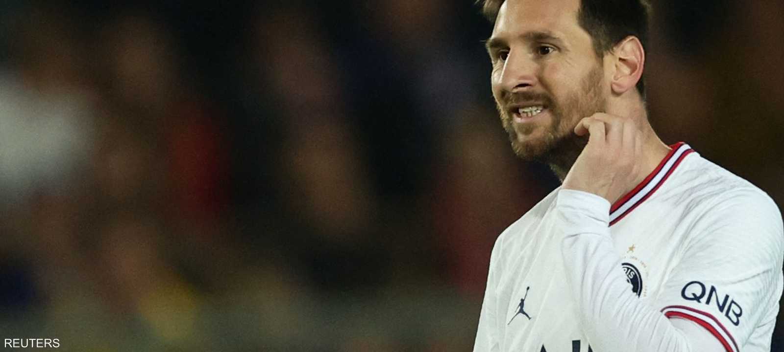 ميسي تابع اللقاء بشغف على ما يبدو