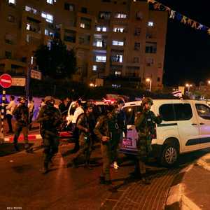 عناصر من الشرطة الإسرائيلية تنتشر في موقع الحادثة
