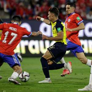 كاستيو شارك في مباراتين أمام تشيلي بتصفيات المونديال