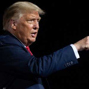 ترامب لم يخرج من دائرة الضوء منذ خسارة انتخابات 2020