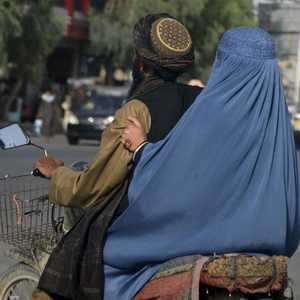 قرار ارتداء "البرقع" صدر السبت الماضي من طالبان.