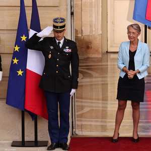 إليزابيث بورن رئيسة الحكومة الفرنسية الجديدة