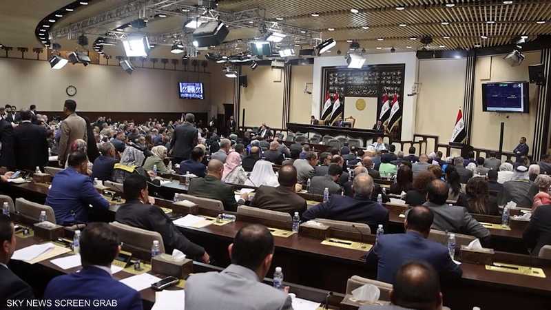 العراق.. مواجهة دستورية بين القضاء والسلطة التنفيذية