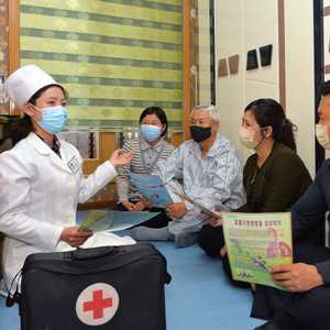 كوريا الشمالية تعترف بمواجهة موجة كورونا