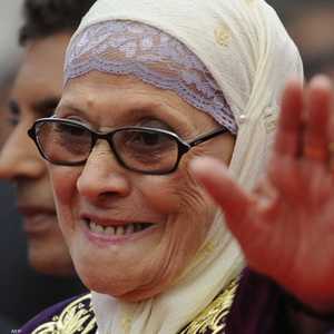 عرفت الفنانة الجزائرية شافية بوذارع باسم "لالا عيني"