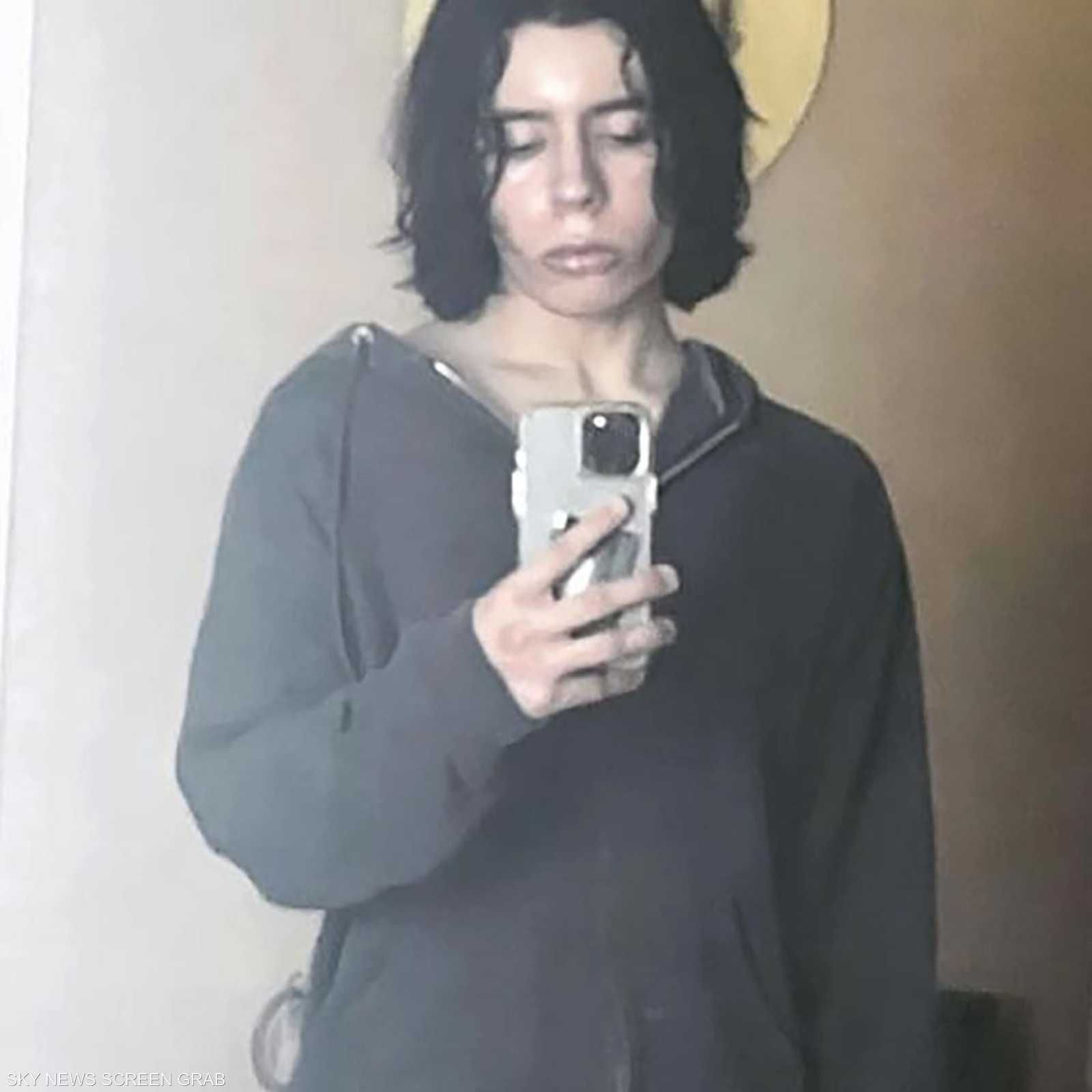 سلفادور راموس 18 عاما