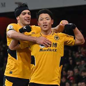 هوانغ هي-تشان جناح ولفرهامبتون واندرارز الإنجليزي