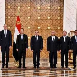 السيسي حضر مراسم توقيع العقد