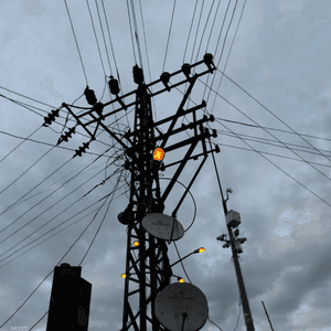 العراق يعاني أزمة كهرباء