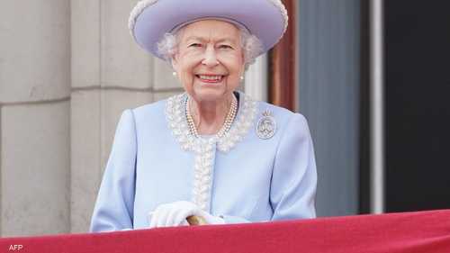 الملكة إليزابيث ملكة بريطانيا في احتفالات اليوبيل البلاتيني