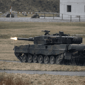 دبابة تابعة للجيش السويسري - أرشيفية