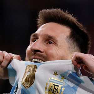 ميسي يسجل ثاني خماسية في تاريخه الكروي