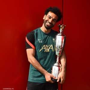 محمد صلاح يتوج بجائزة رابطة المحترفين للمرة الثانية