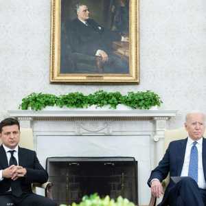 بايدن قال إن زيلينسكي لم يرغب في سماع تحذيراته