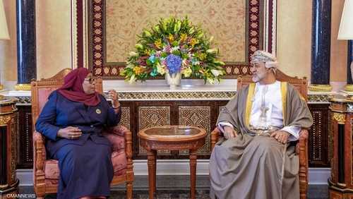 لقاء بين سلطان عمان والرئيسة التنزانية