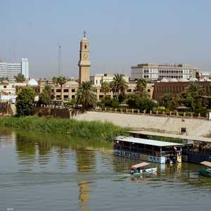 العراق يعاني أزمة سياسية منذ أشهر