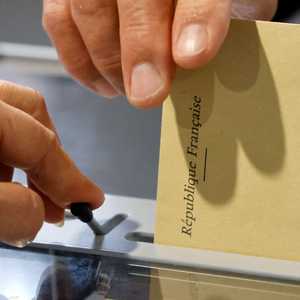 حصل حزب ماكرون على 245 مقعدا من أصل 577